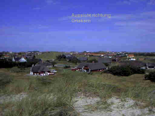 Aussicht von hauseigener Dne Richtung Ortskern. Abstand zum Ortskern 500 m